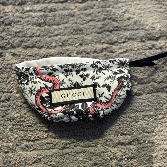 gucci coin sack - Picture 1 of 2